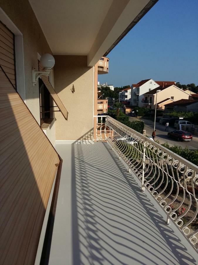 Villa Feodora Biograd Na Moru Luaran gambar